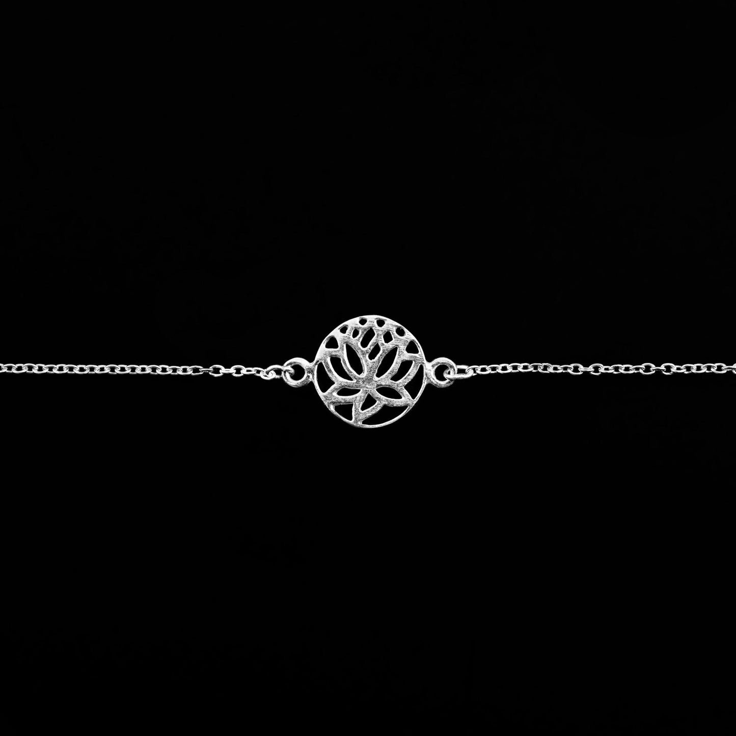 925 silver bracelet in lotus design image 0