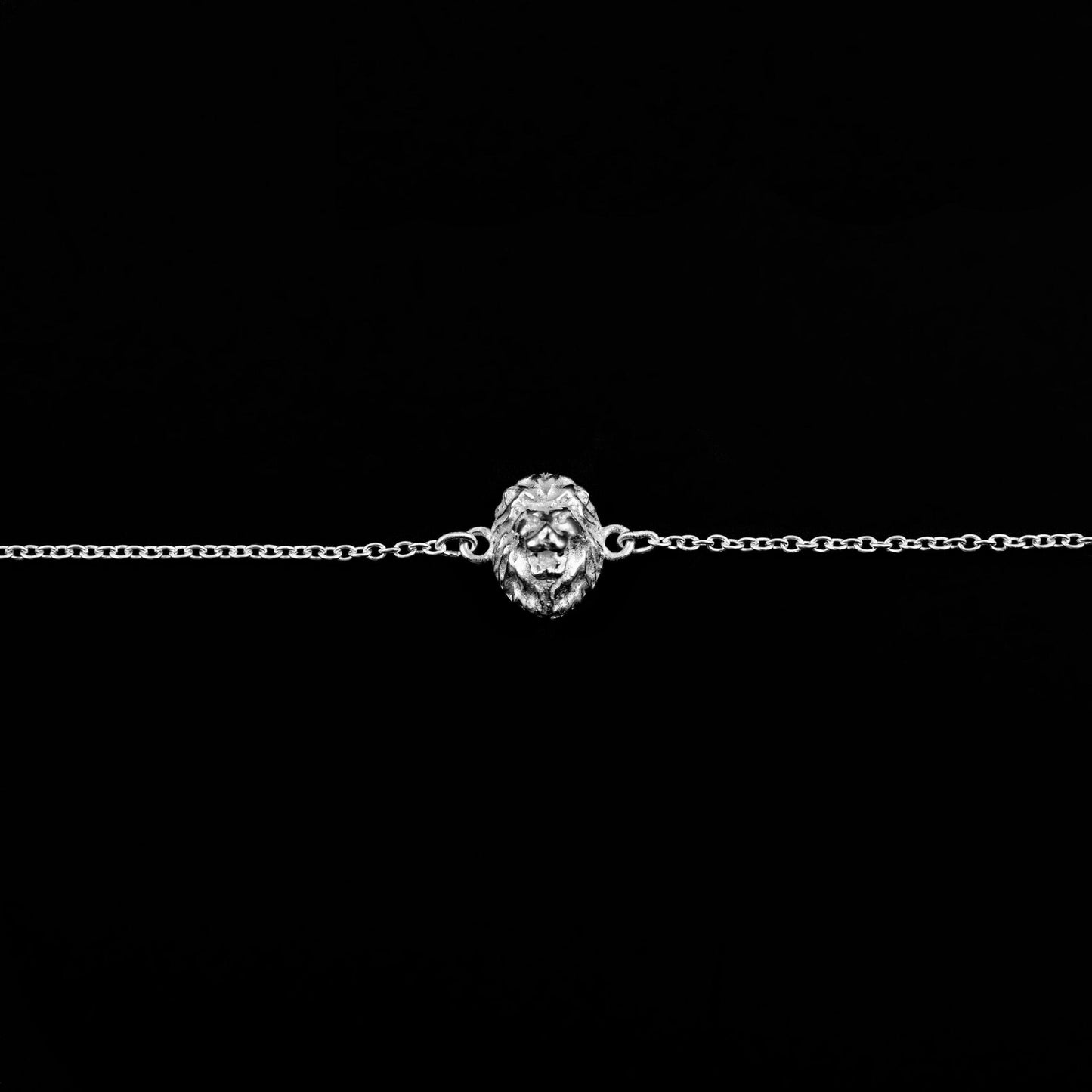 925 silver bracelet in lioness design image 0