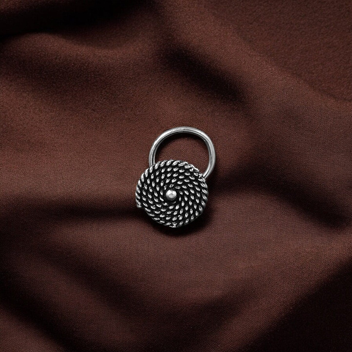 925 silver spiral-shaped nose pin image 1