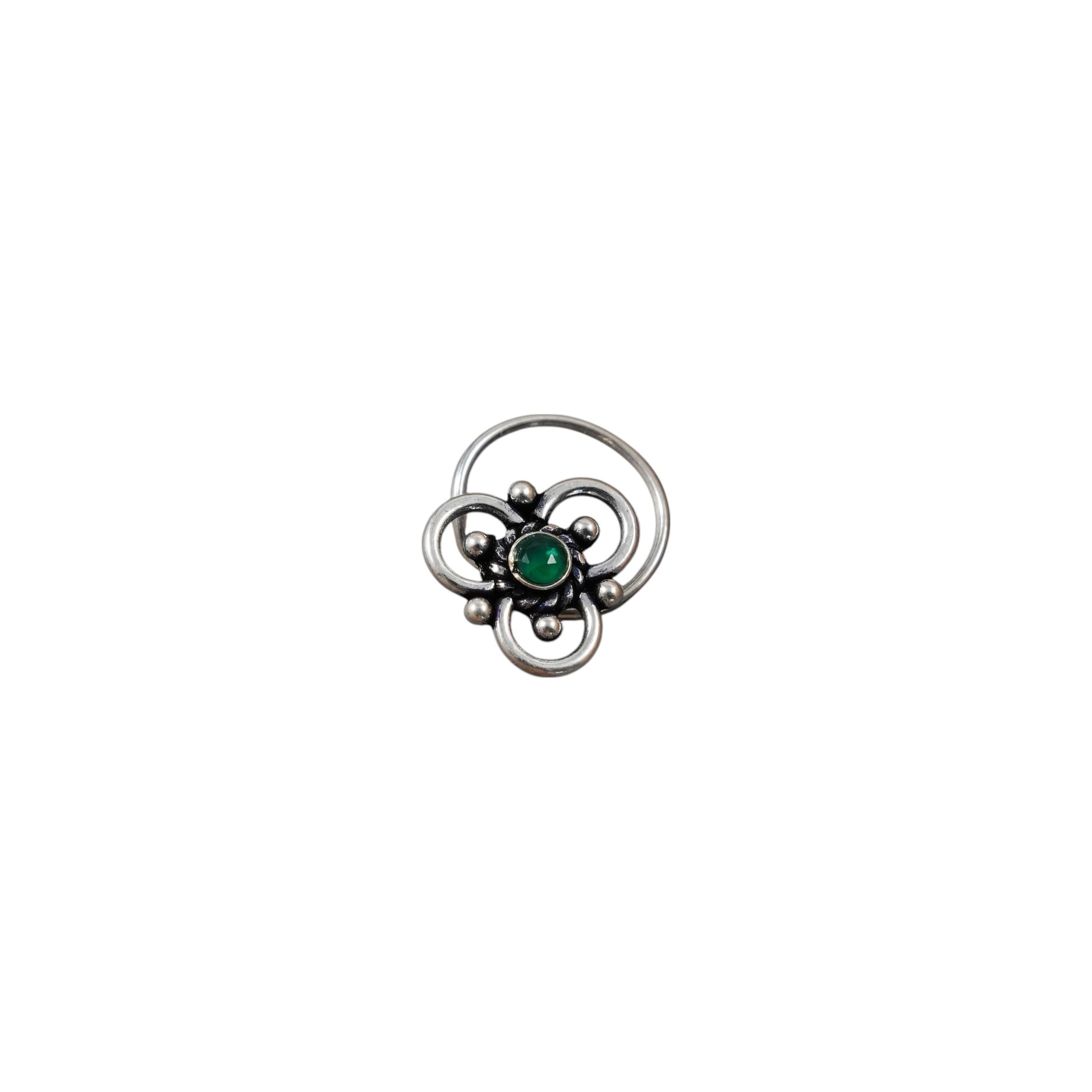 Saanvi Nose Pin image 1
