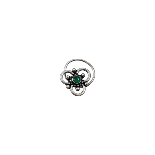 Saanvi Nose Pin image 1