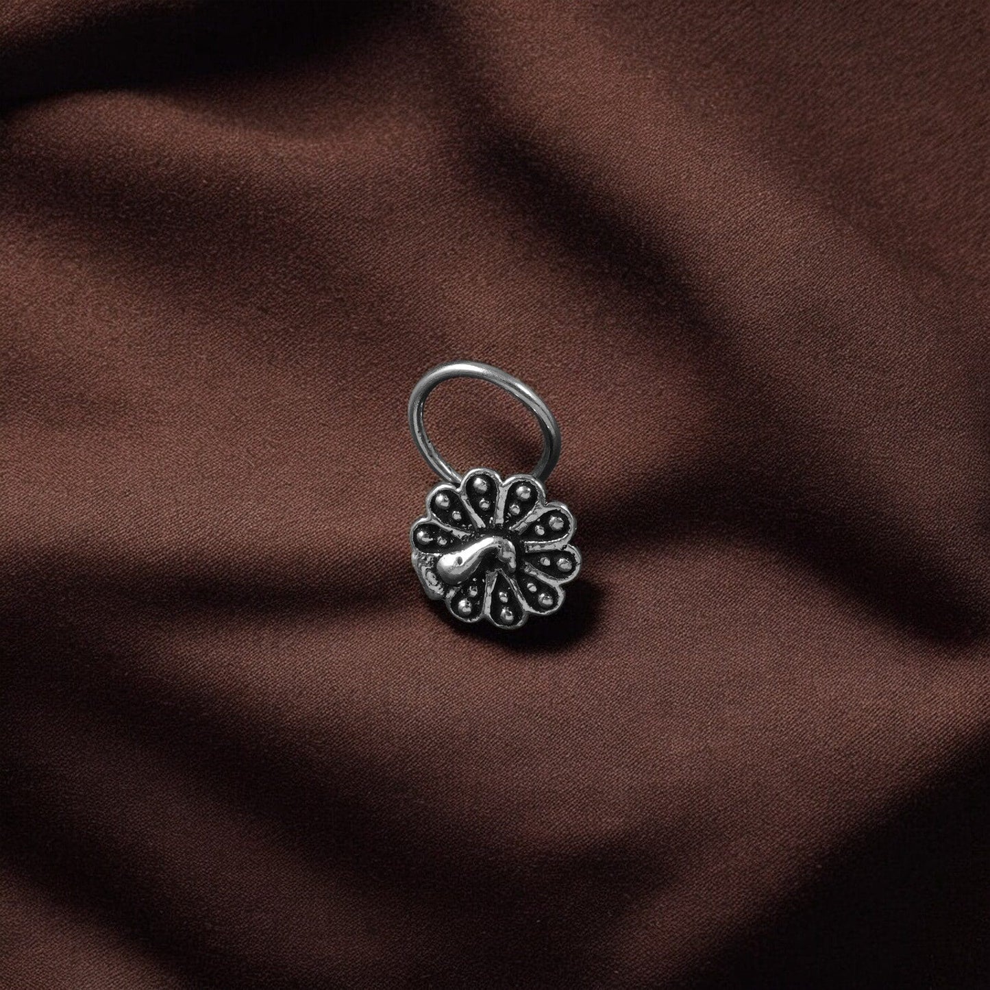 925 silver feather-shaped nose pin image 1