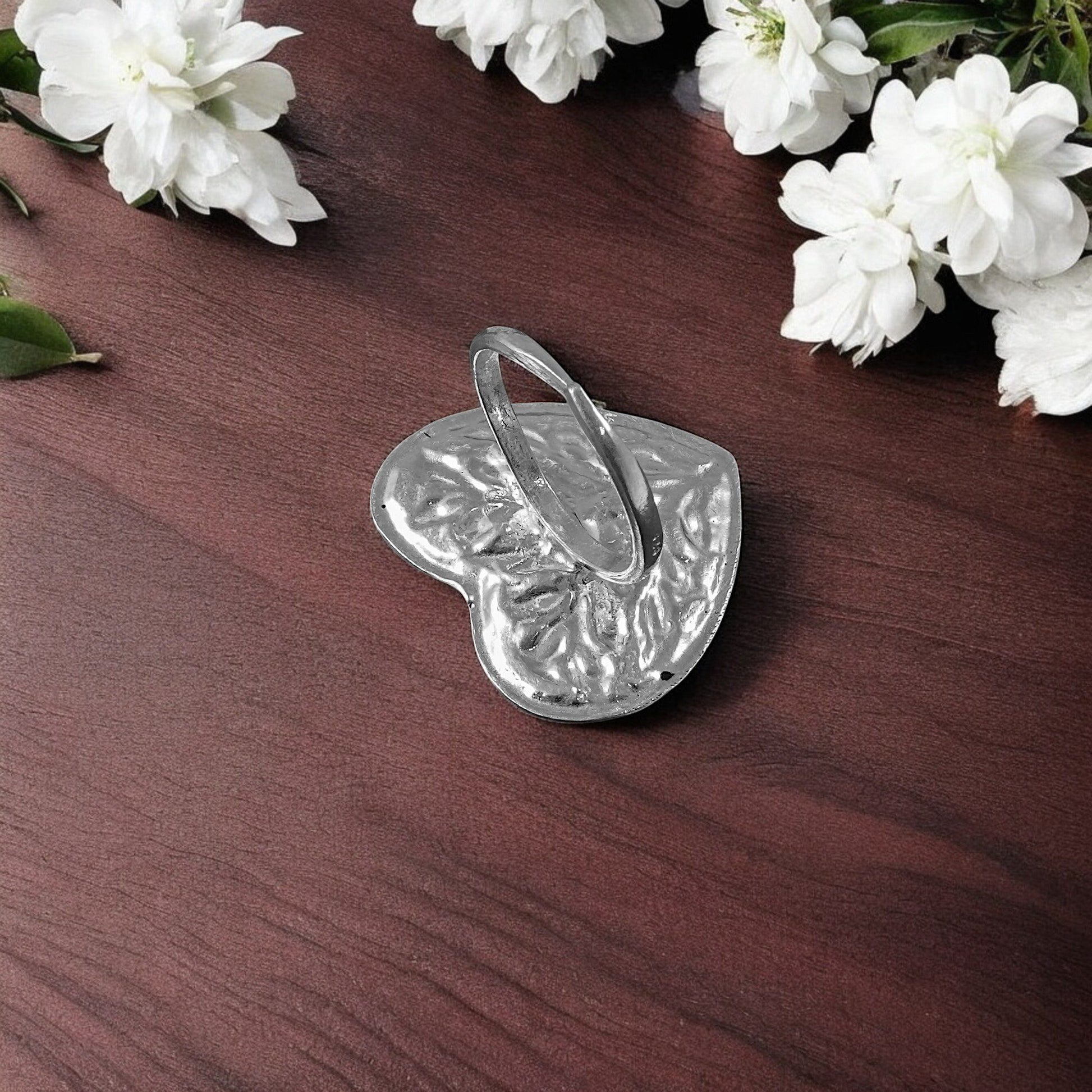 Anahata Love Silver Ring (Heart Chittai) image 3
