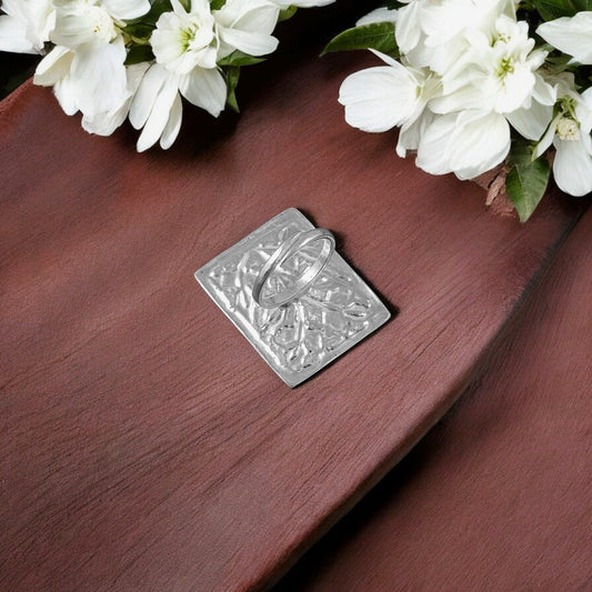 Divine Pathway Silver Ring (Rectangle Chittai) image 3