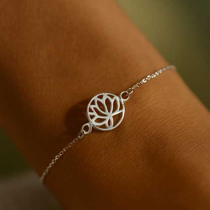 925 Silver Bracelet in Lotus Design