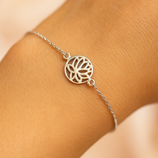 925 Silver Bracelet in Lotus Design