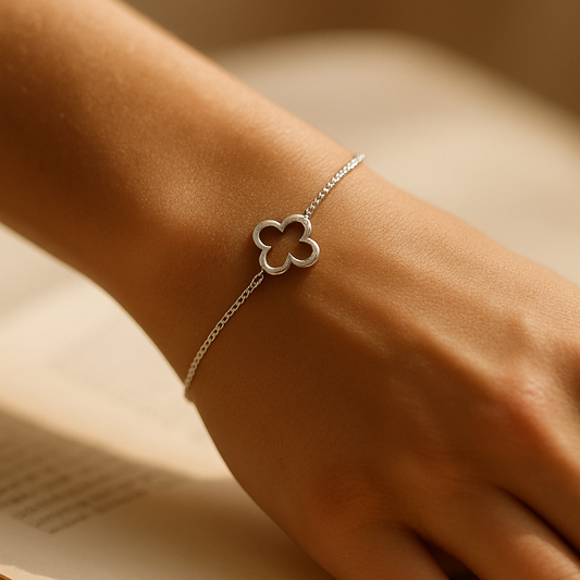 925 Silver Bracelet in Peace Square Design
