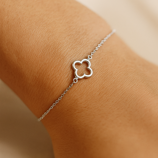 925 Silver Bracelet in Peace Square Design