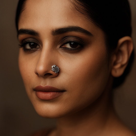 925 Silver Royal Peacock Nose Pin