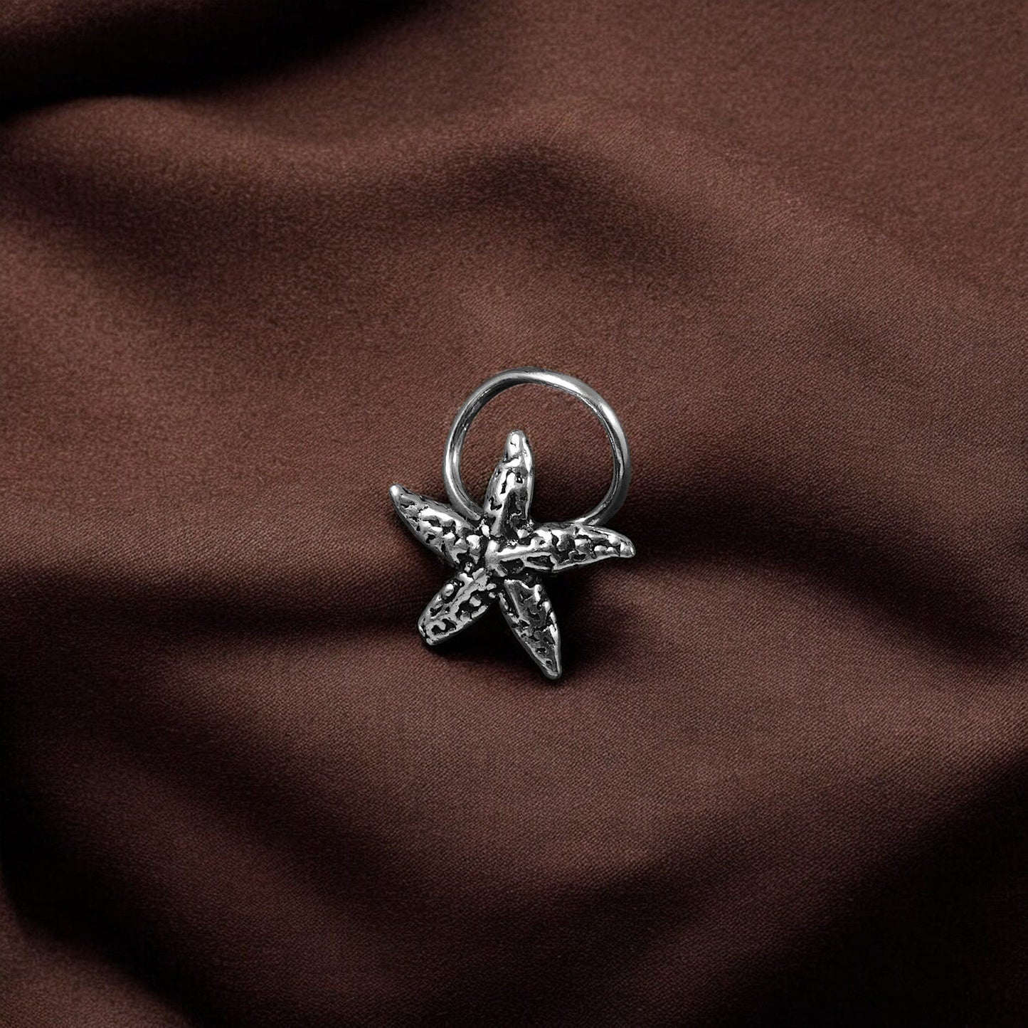 925 silver star-shaped nose pin image 1