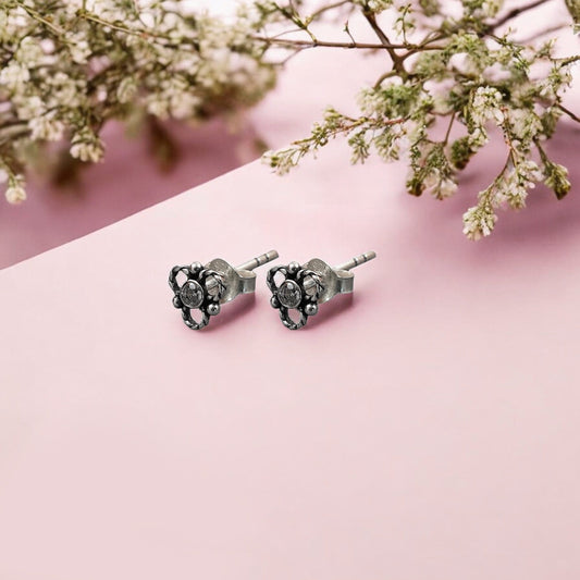 Twinkle Star Studs image 0