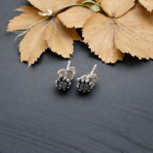 Sweetheart Studs