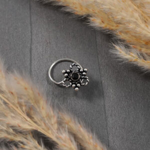 Tara Nose Pin