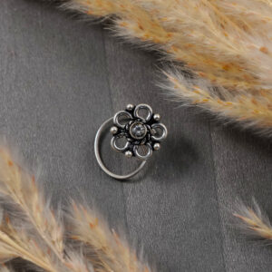 Vedika Nose Pin