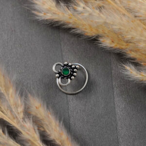 Kavya Nose Pin