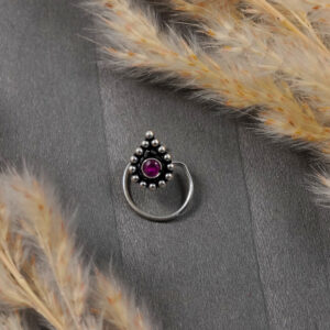 Ziya Nose Pin